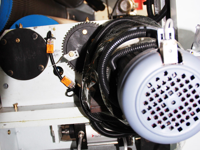 高速單面瓦楞機，真空單面瓦楞機，紙箱機械瓦楞機